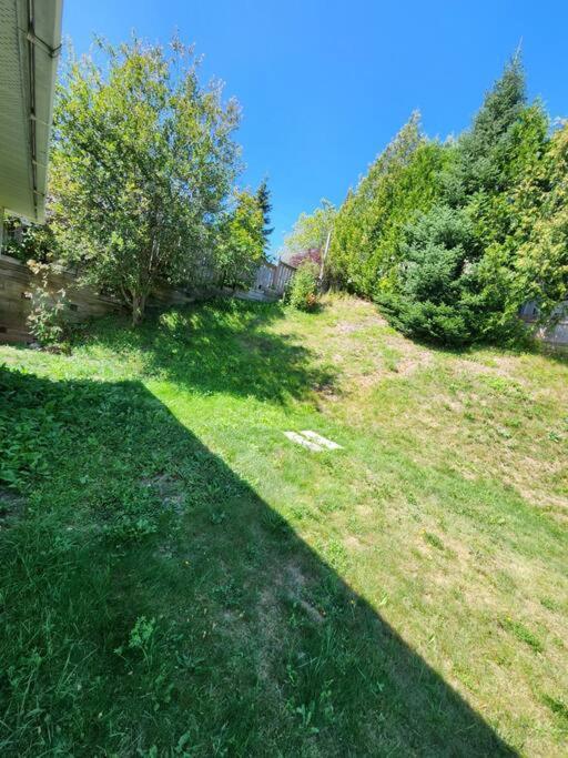 Entire 3 Bedroom House In Elliot Lake Exterior foto